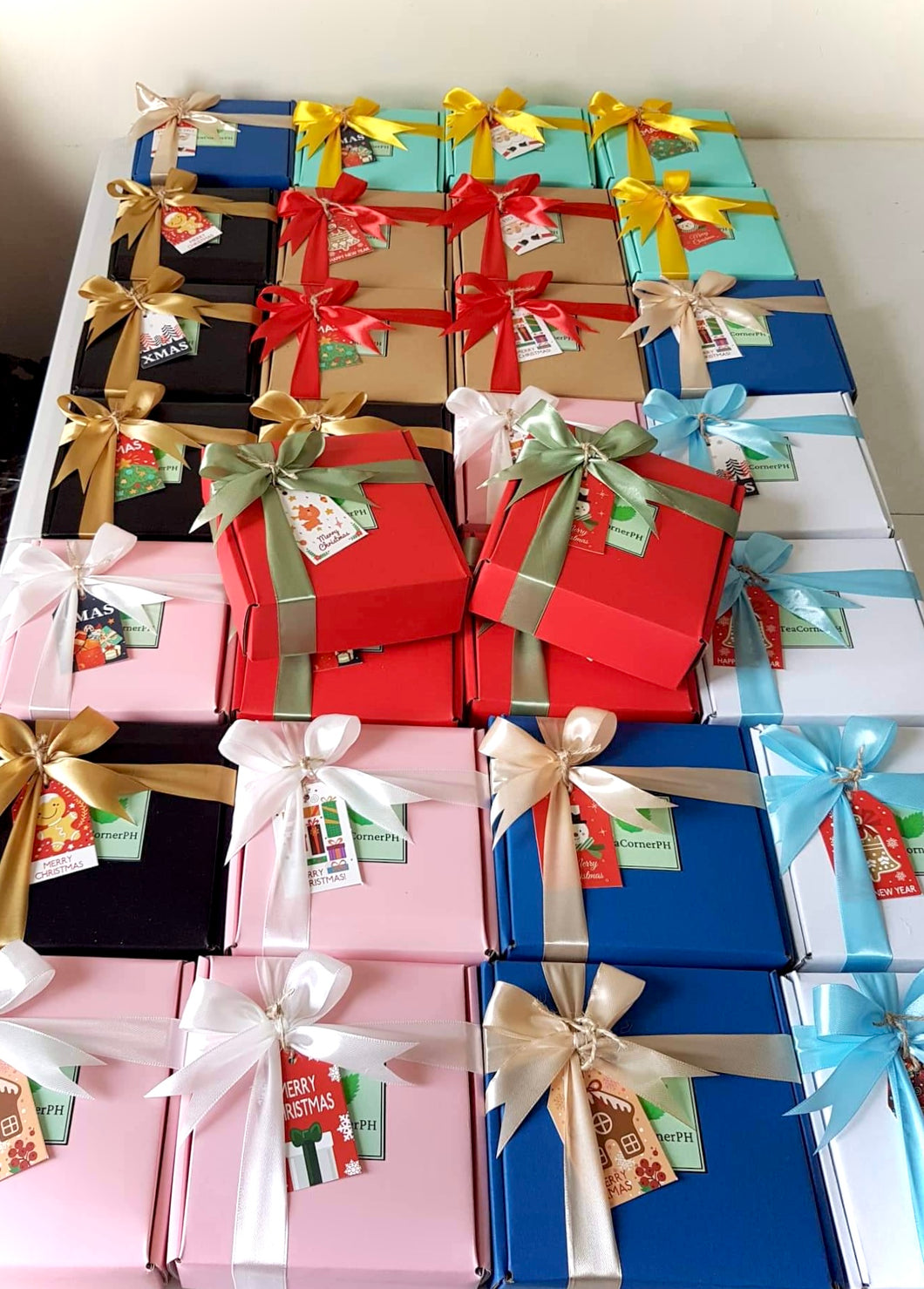 PROMO! 10 BOXES Christmas Gift Set A